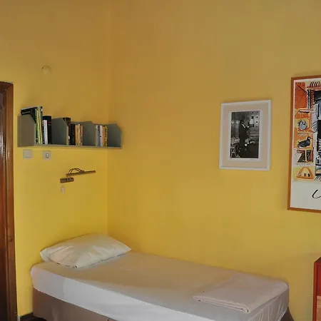 Hobbit Evi Cirali